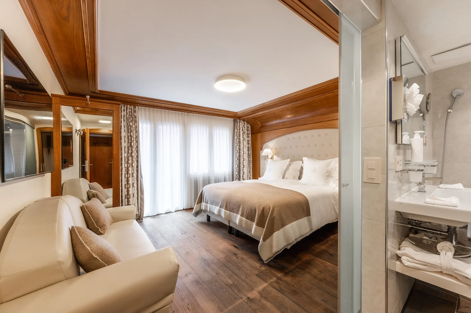 Albana Executive Superior at Hotel Albana Real